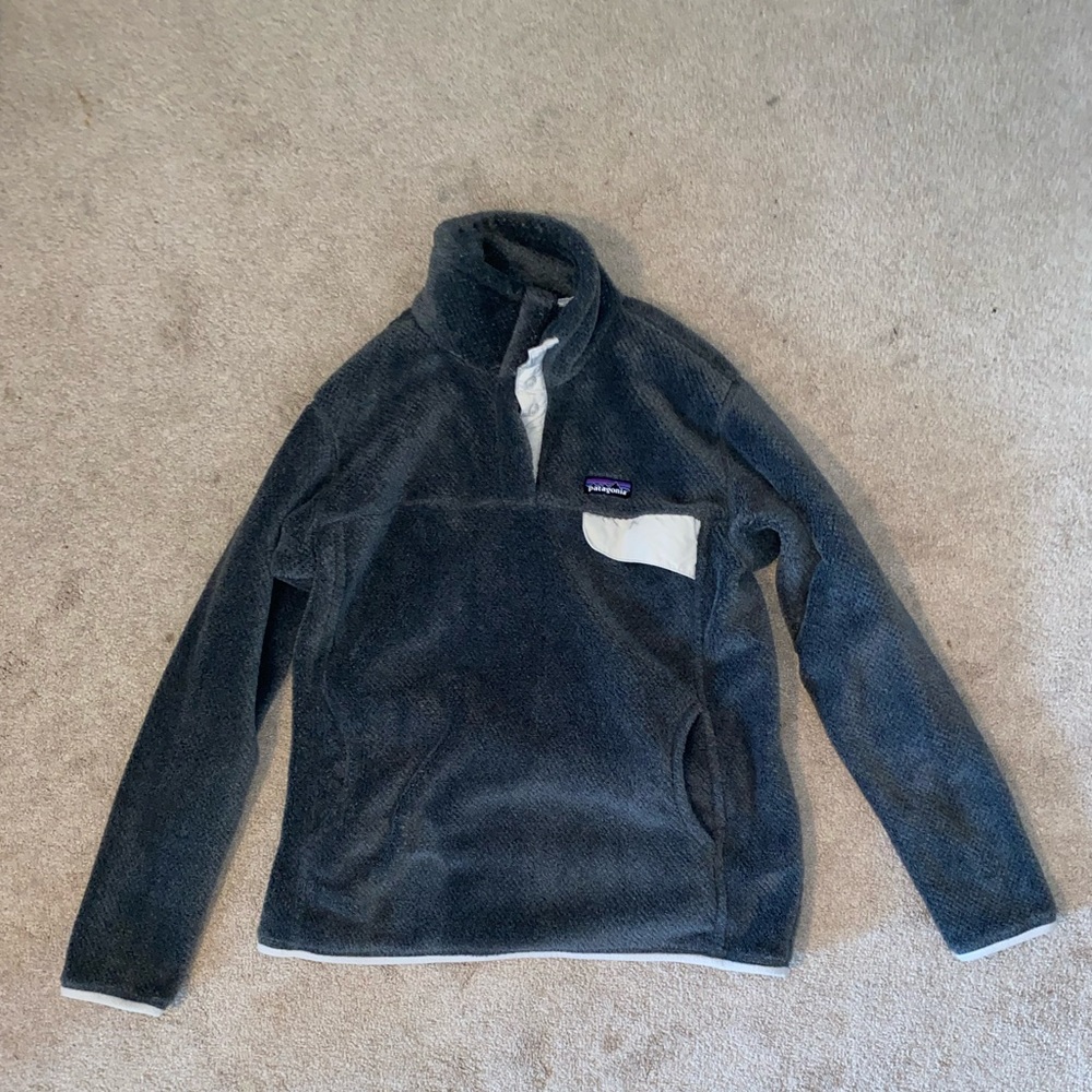 Patagonia fleece pullover